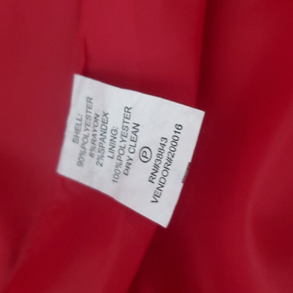 Levine Classics Candy Apple Red Plus Size Button Up Coat & Scarf - Picture 7 of 7